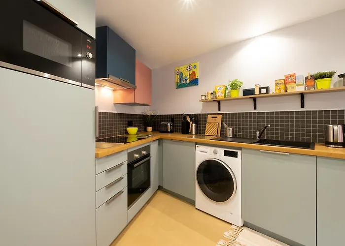 Rose Tremiere Proche 度假居 莱萨布勒-多洛讷